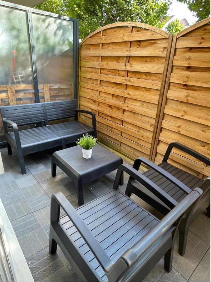 Grand F3 A 30Mn De Paris - Terrasse + Parking Prive Saint-Ouen-l'Aumone Exterior foto